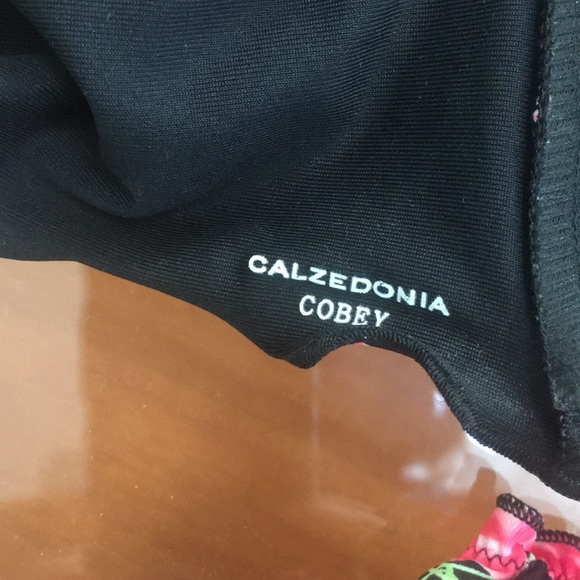 Two Calzedonia swim suits - Picture 4 of 8